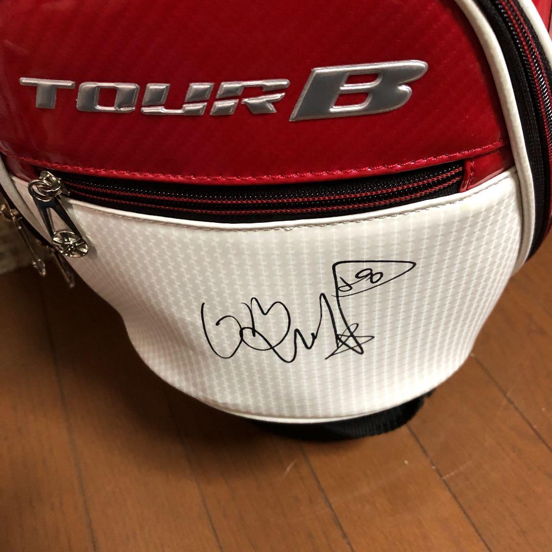 渋野日向子サイン入りキャディバッグ