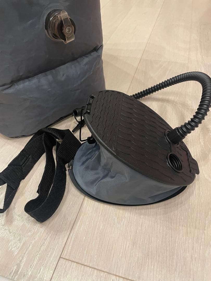 【2/7まで限定価格】FLY-TOT エアフットレスト グレー