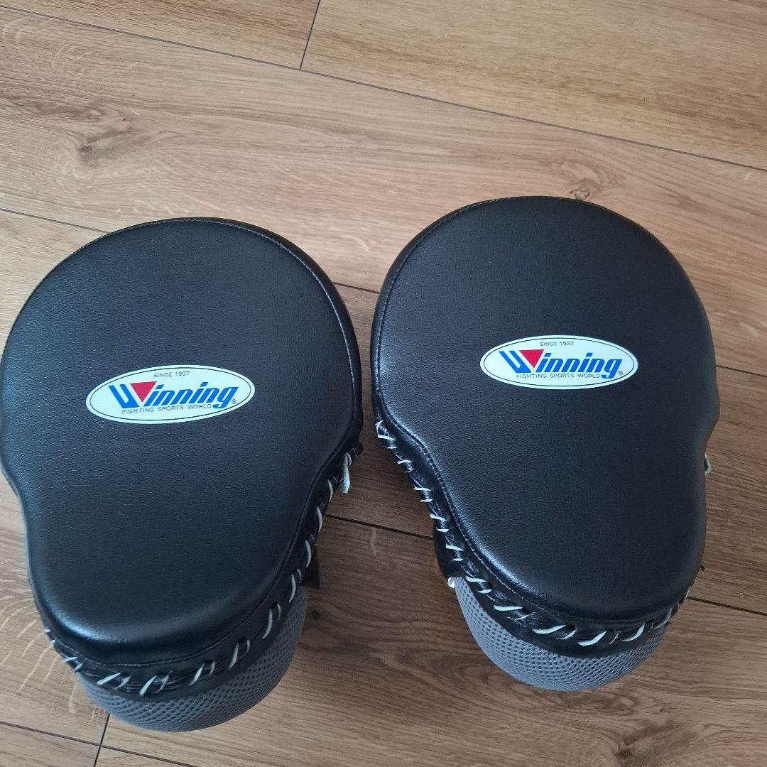 Winning パンチングミット 黒