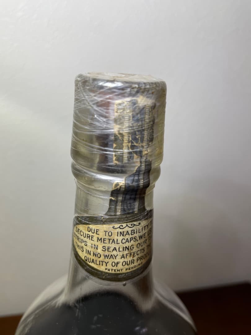 ★ Old Crow Bourbon Whiskey 1 Quart ★