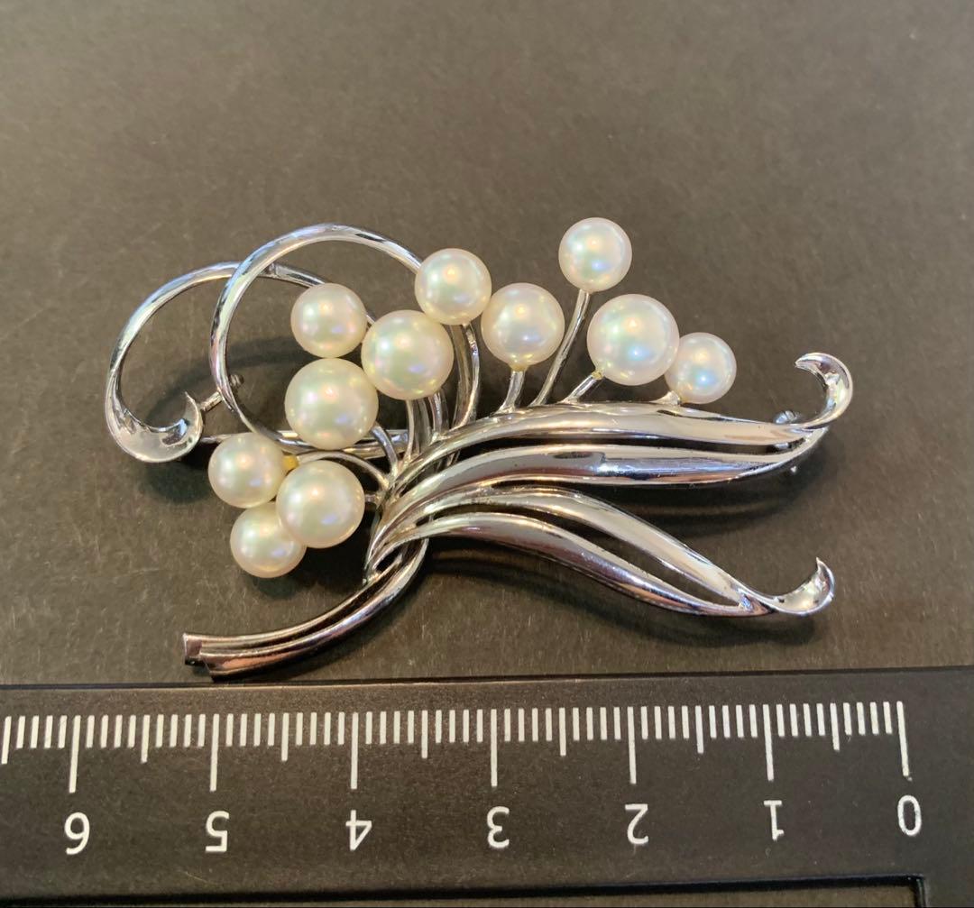 MIKIMOTOミキモトブローチアコヤ真珠本パール　11珠　シルバー皇室御用達