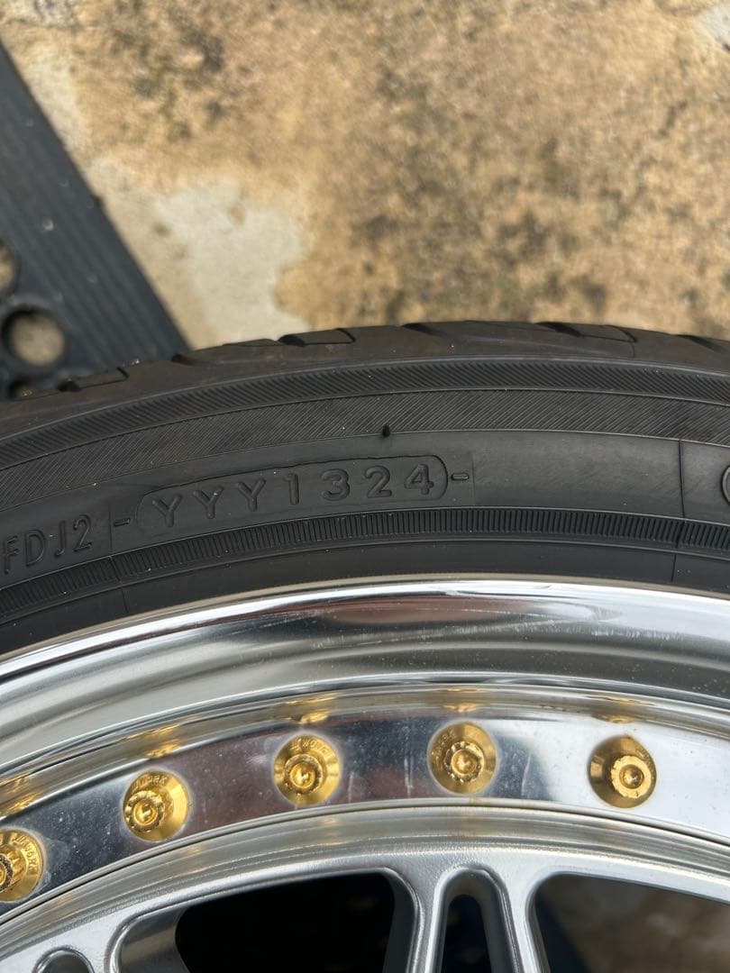 workVSXV19インチホイールタイヤセット