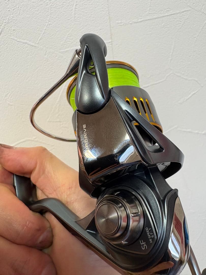 DAIWA AIRITY SF2000SS-H スピニングリール