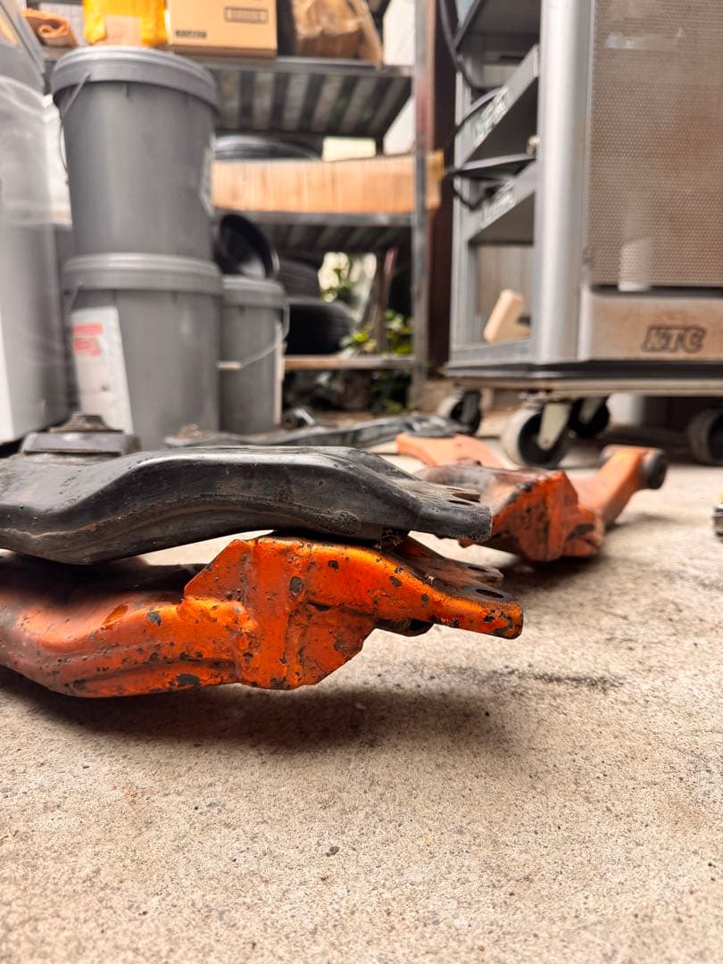 20アルファード、ヴェルファイア　ワンオフ加工ロアアーム