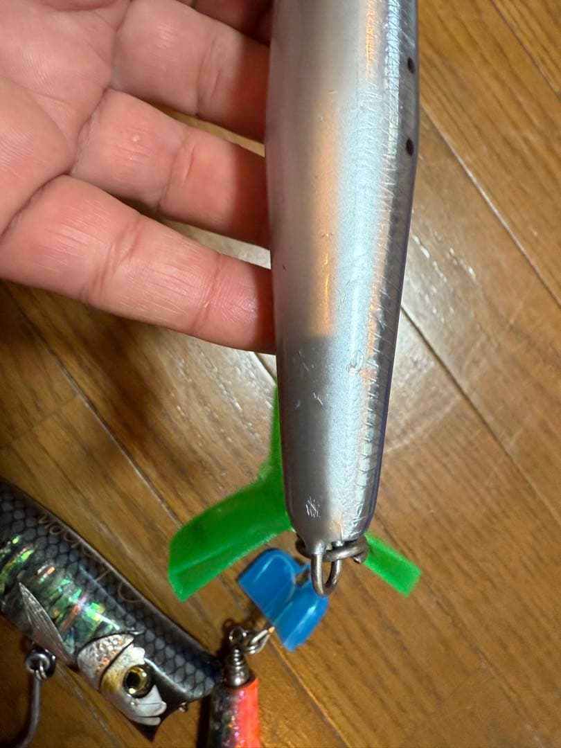 ビーコンルアー210