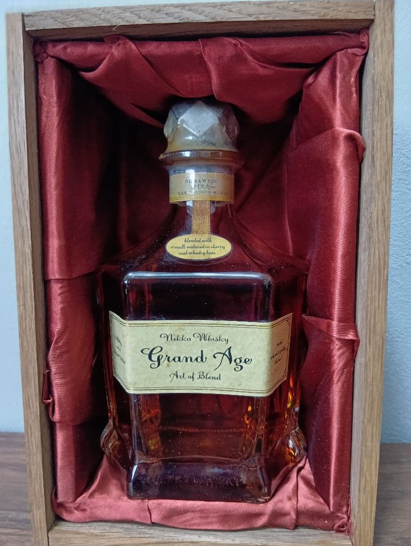 【入手困難】ニッカ グランドエイジ アートオブブレンド Grand Age