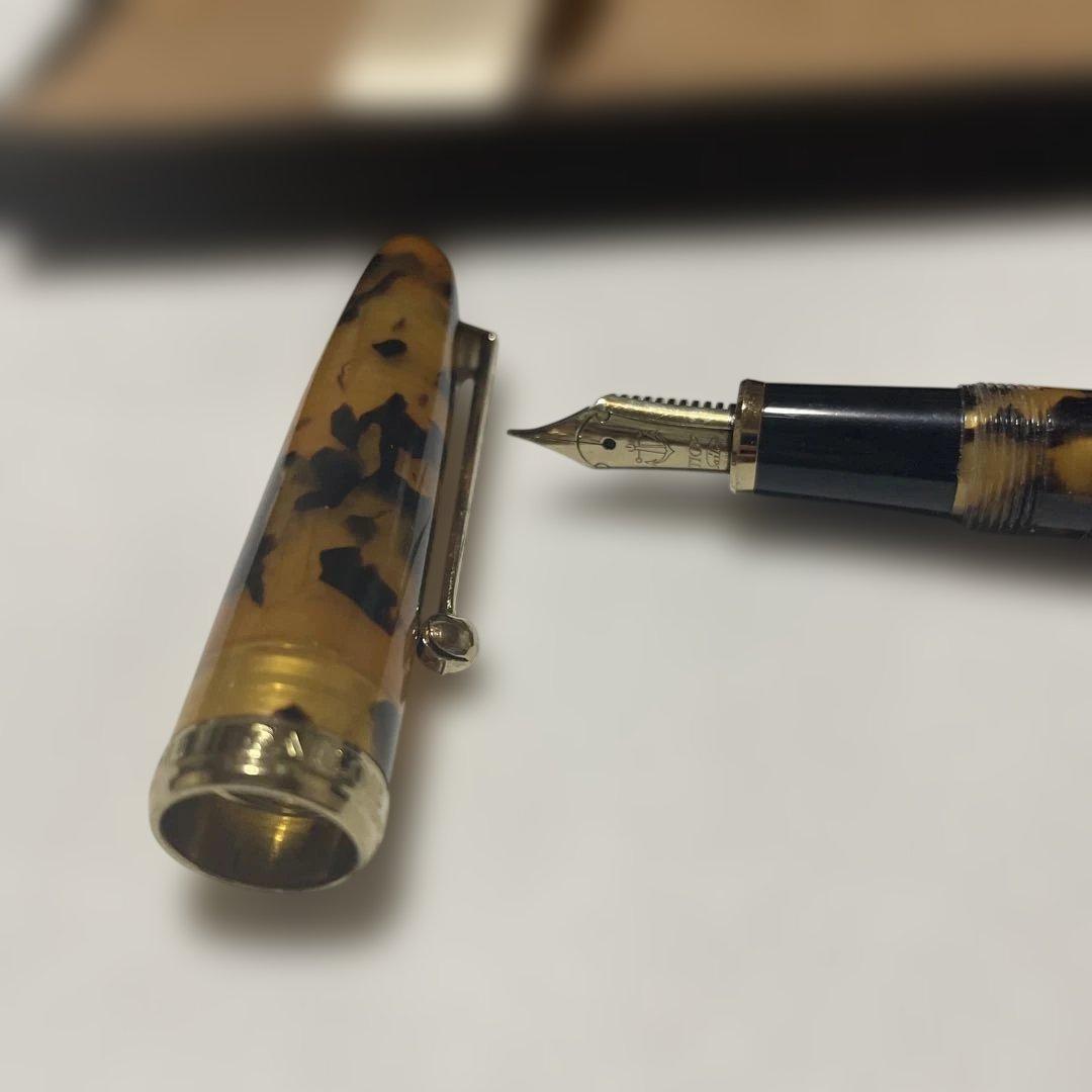 廃盤品　鼈甲　べっ甲　SAILOR セーラー　FOUNDED 1911 万年筆