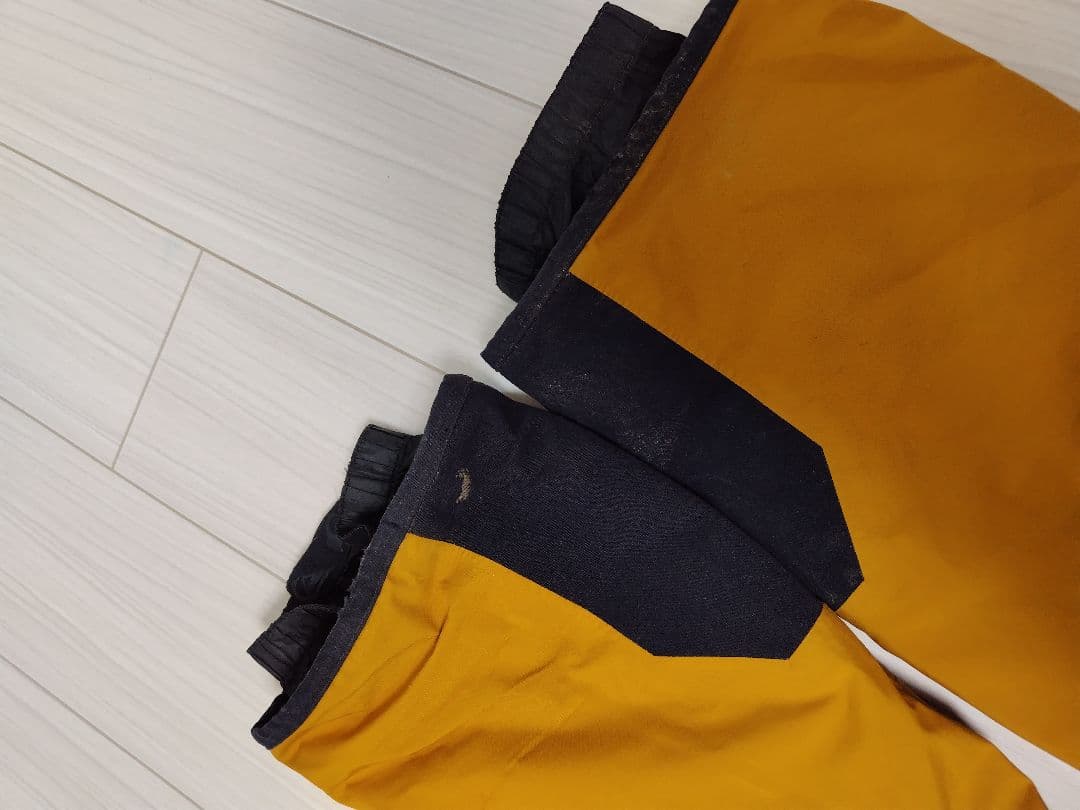 クイックシルバー　スノーパンツ　gore-tex