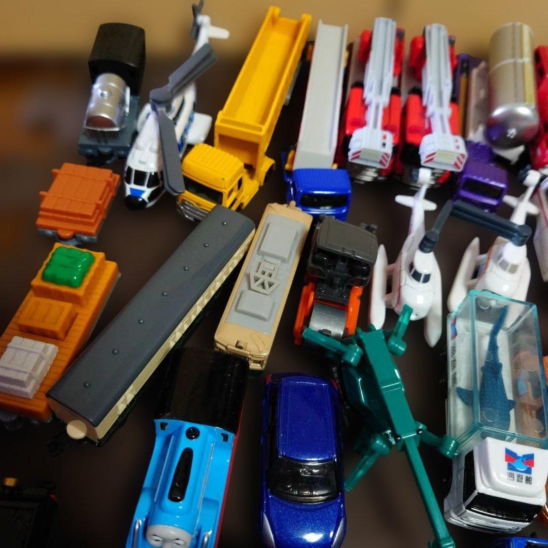 トミカ ミニカーセット　キャリアカー　約85台　カーキャリア　トーマス