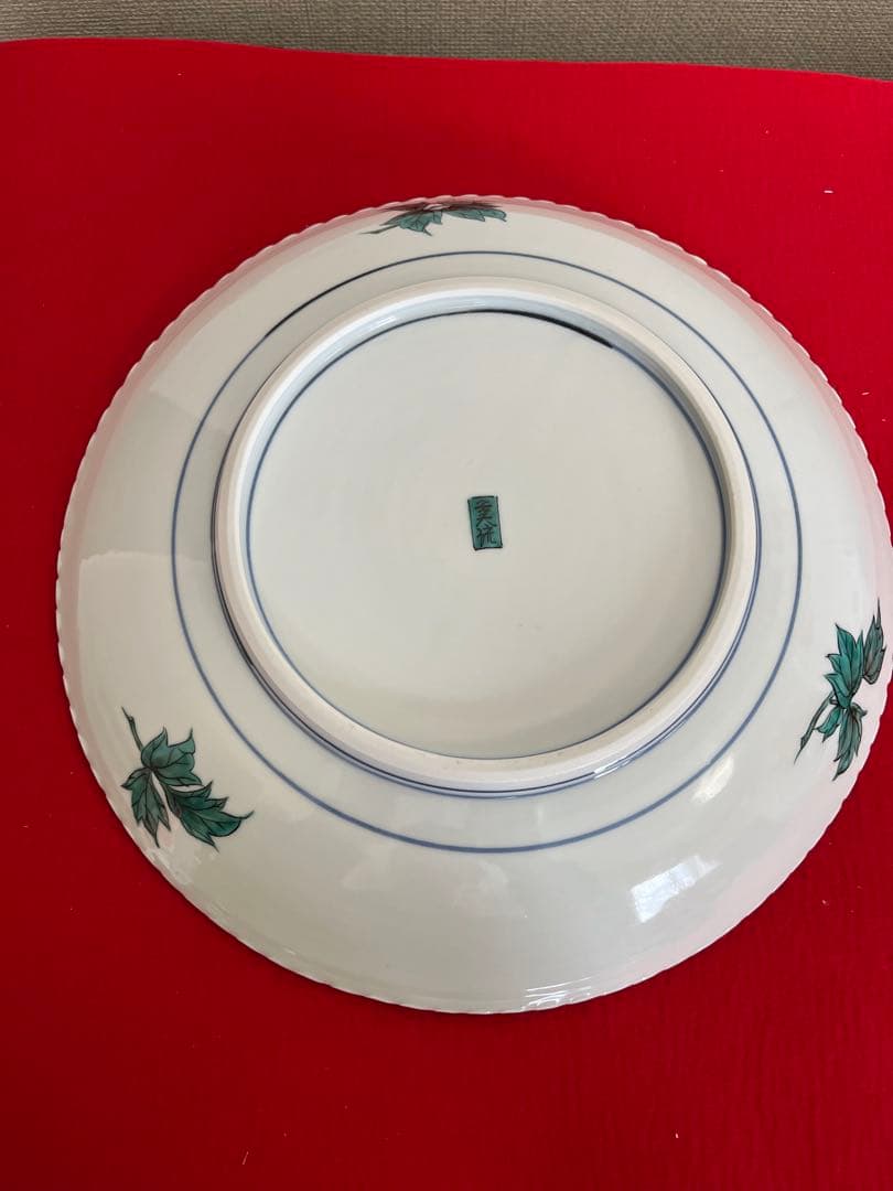 人間国宝 吉田美統『紫地 釉裏金彩 牡丹文 飾皿』 約30㎝ 管理Y31