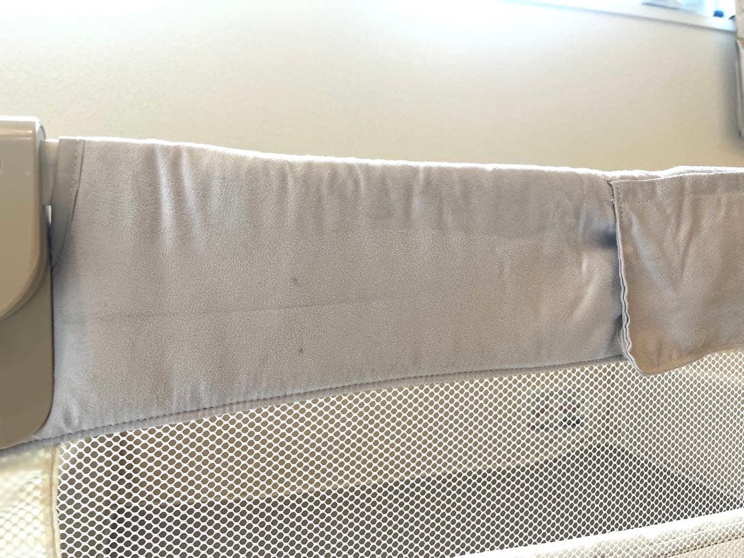 アップリカ ココネル エアープラス　ホワイトベージュ　⭐︎静岡受取でお値引