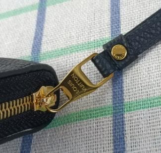 ［美品］ 財布 M83606