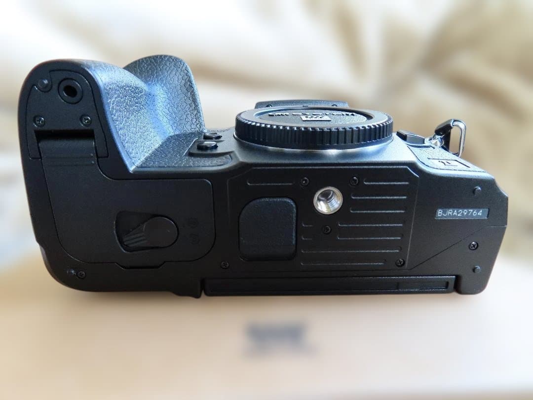 OM SYSTEM OM-1 Mark II ボディ　ショット数50回