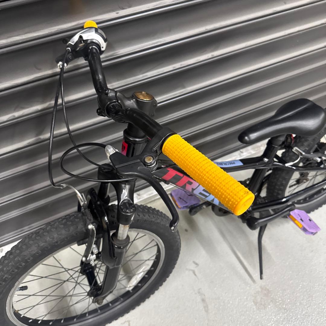 トレック　『PRECALIBER 20』　BK/PU