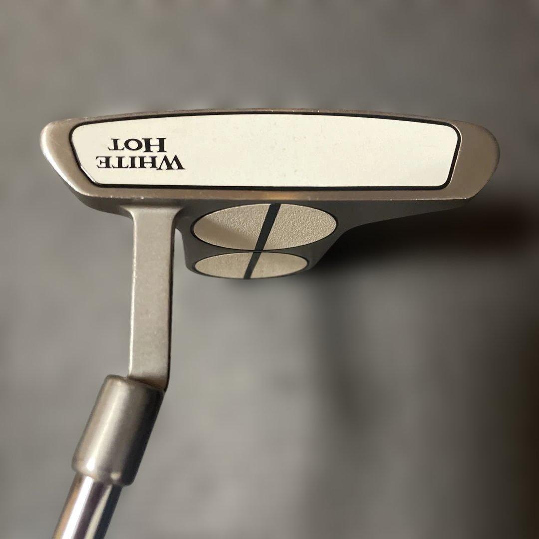 名器極上品新品同様オデッセイWHITEHOT2ボール支給品