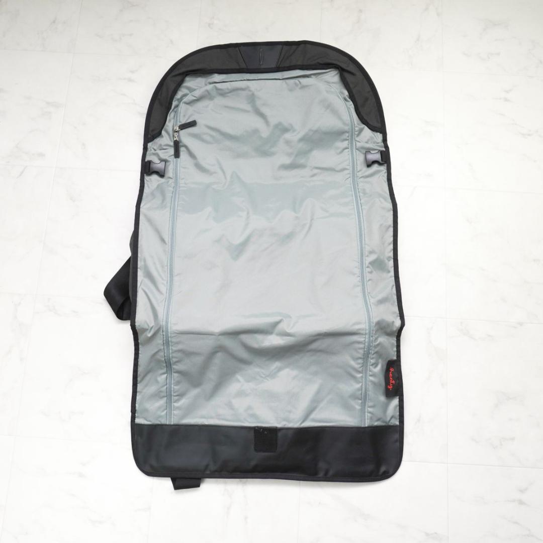 Henty ガーメントバッグ ナイロン カーキグレー@JH27