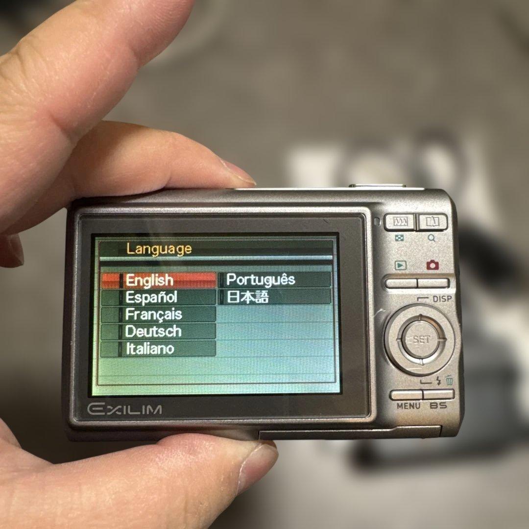 CASIO EXILIM EX-Z75　 バッテリー 充電器付