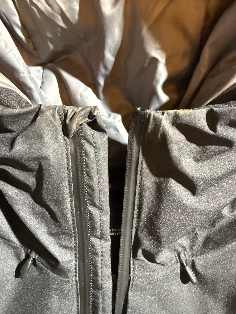 【Tilak】ティラック スバルバードジャケット ブラック Mサイズ