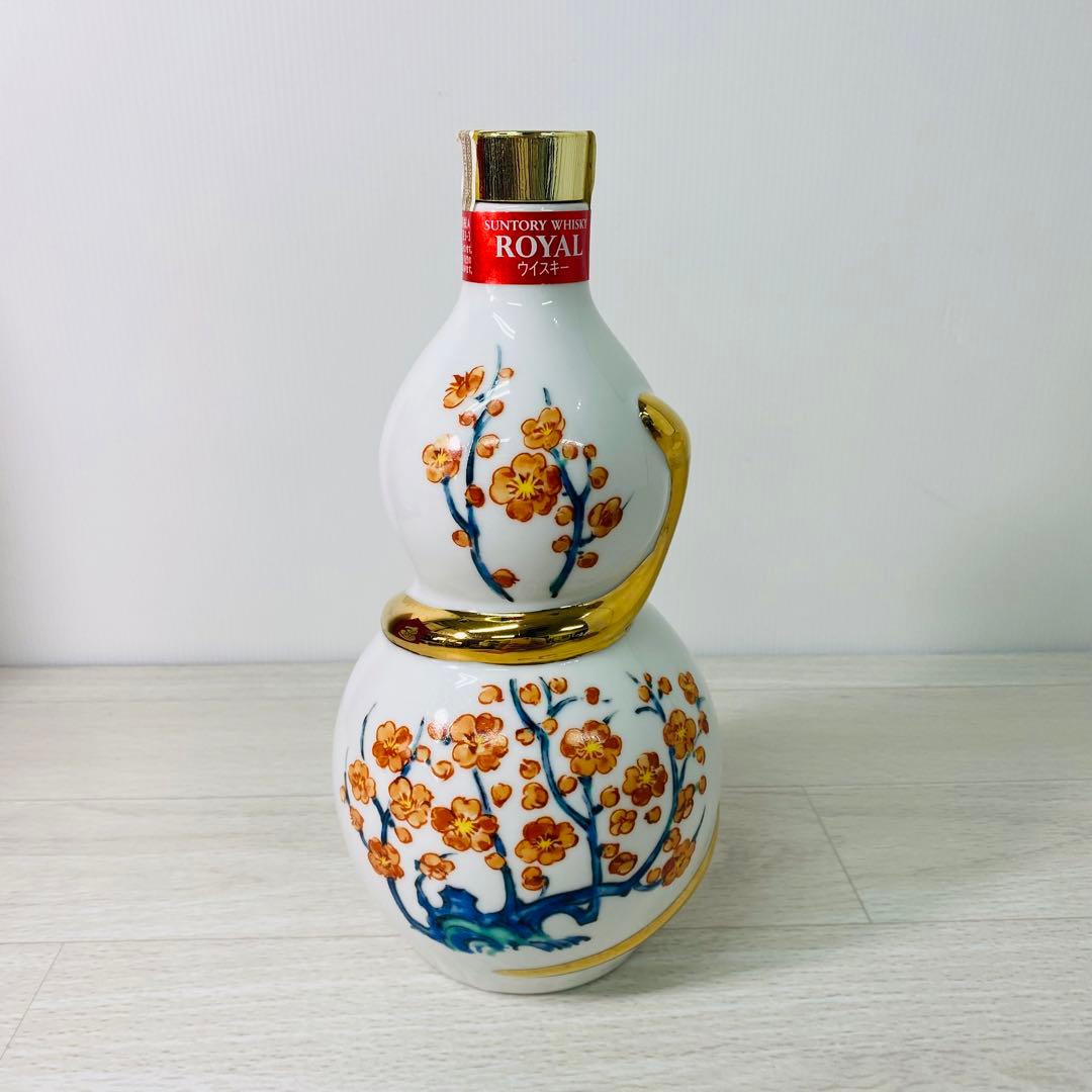 サントリー　ウイスキー　ローヤル　干支ボトル　2013年　巳年　未開封新品　巳歳