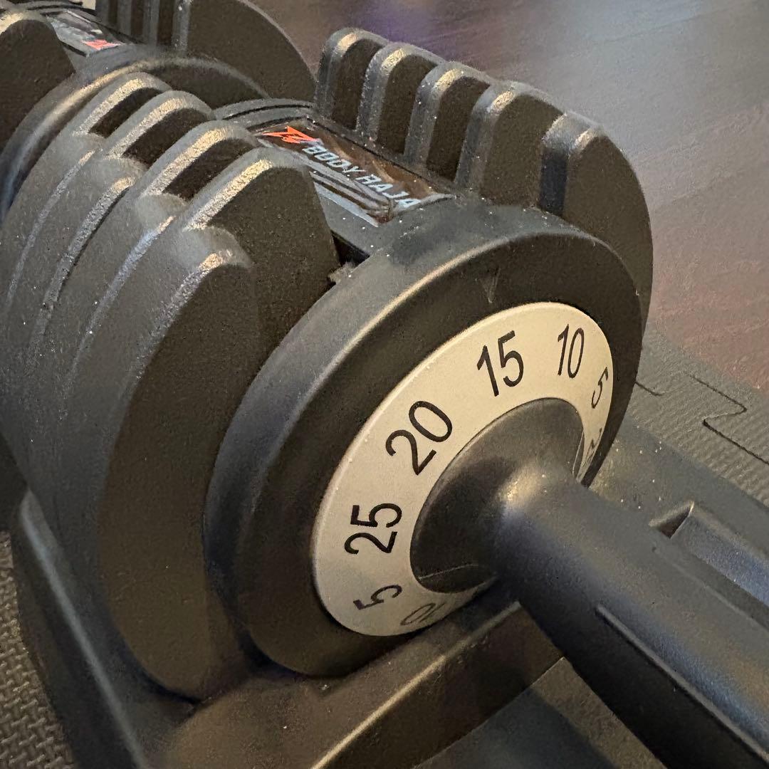 可変式ダンベル BODY RAJA 美品！