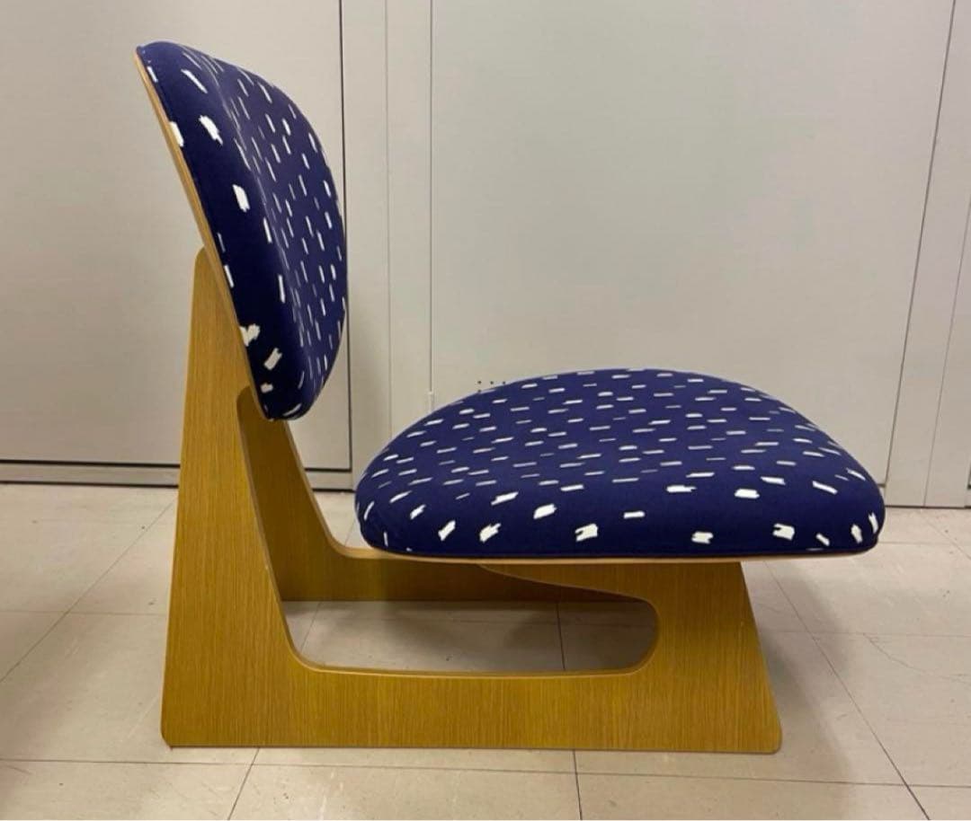 天童木工　長大作　低座椅子　コラボチェア