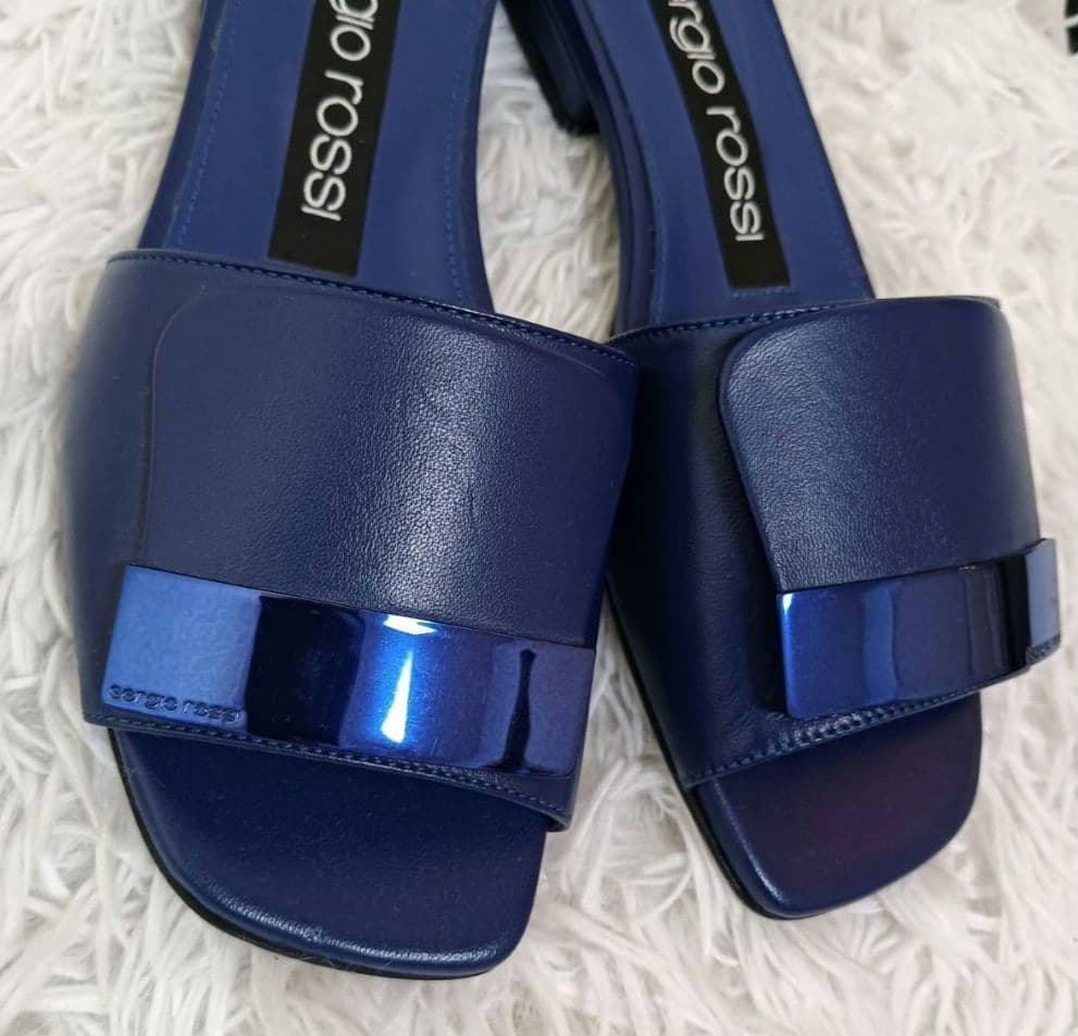 新品未使用✨セルジオロッシ sr1 ブルー 35.5 フラット サンダル