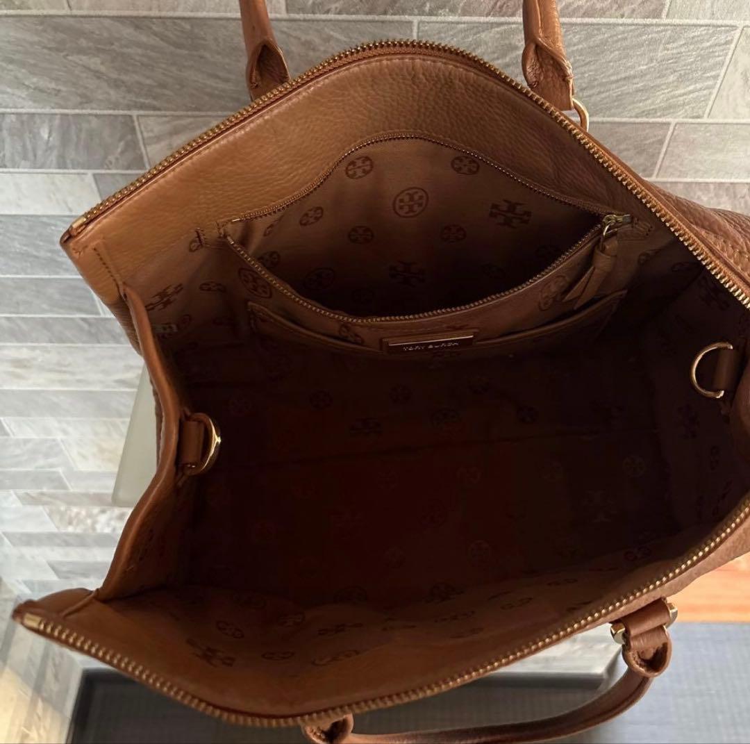 Tory Burch ブラウンレザートートバッグ