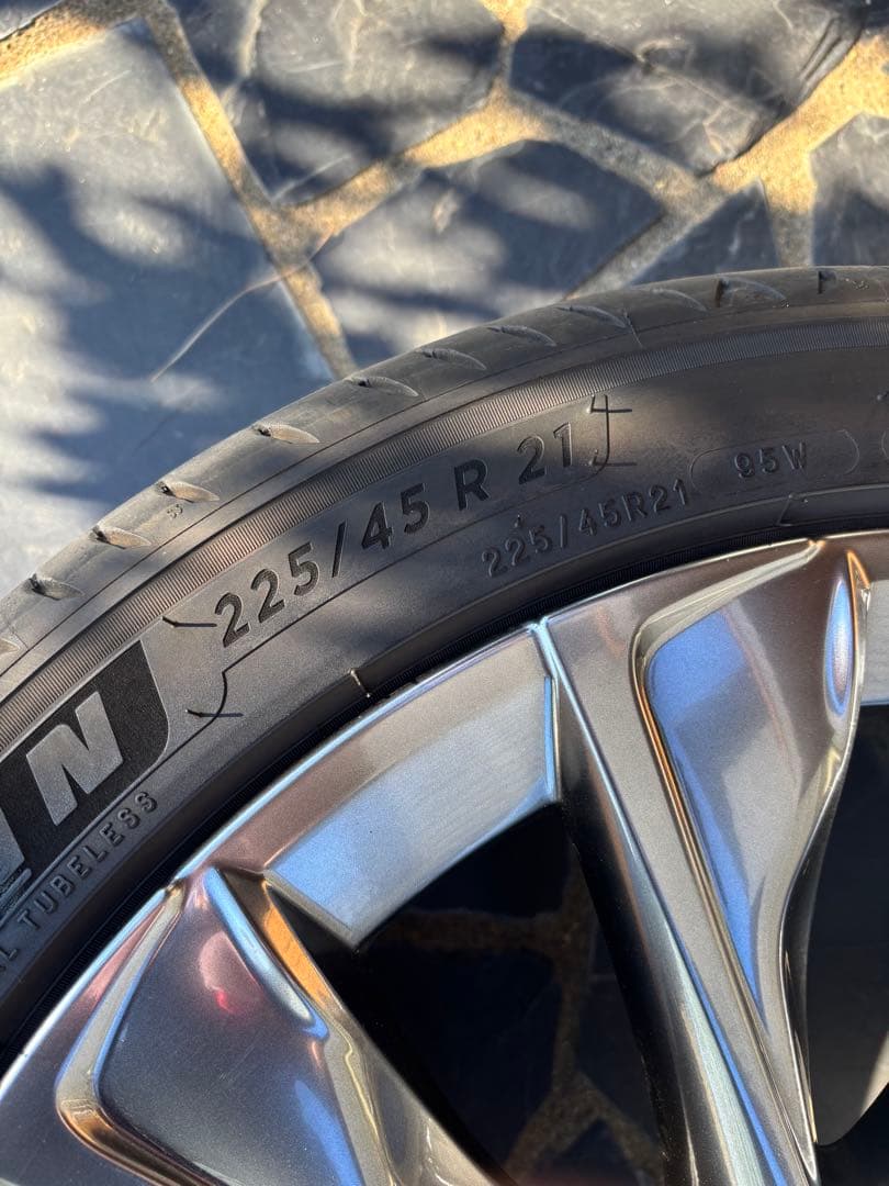 クラウンクロスオーバー 21インチ タイヤホイールセット