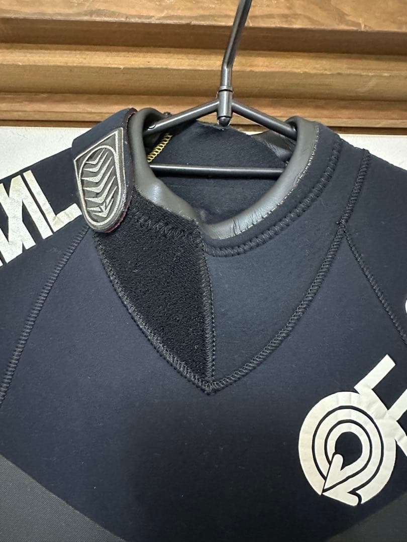 ウェットスーツ　フルスーツ グレー・ネイビー 背面ファスナー