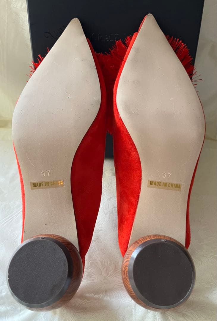 GRACE CONTINENTAL レッドポンポンミュール