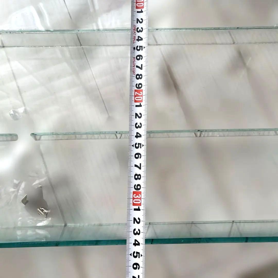 新品未使用　鍵付き　大型3段トランク型ショーケース