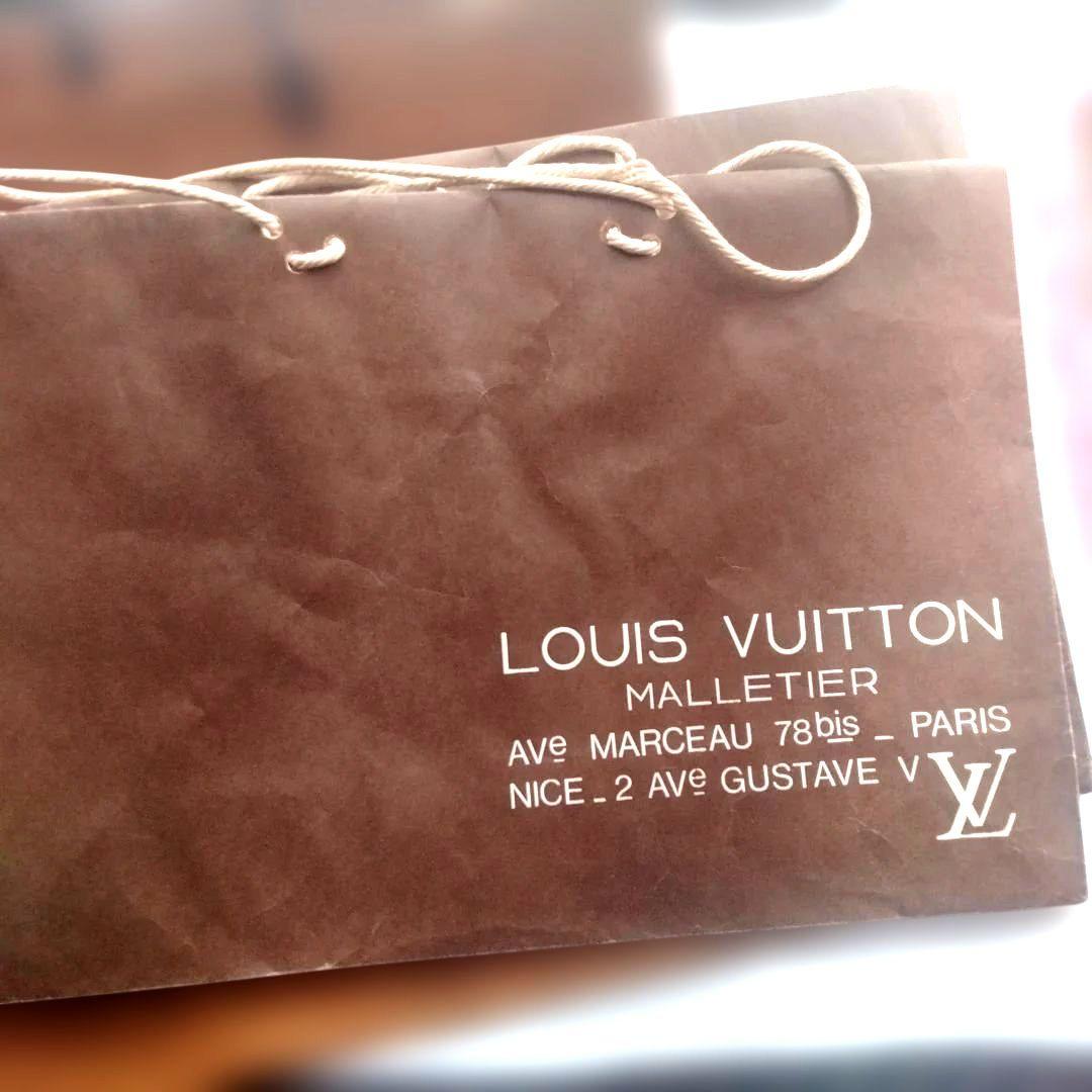 LOUIS VUITTON PARIS　ショップ袋２枚組