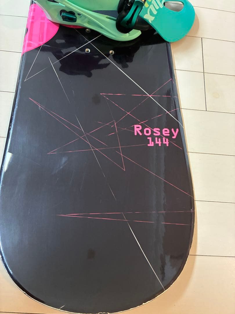 FLUX GU スノーボードセット 144cm オーストリア製ボード　カバー付