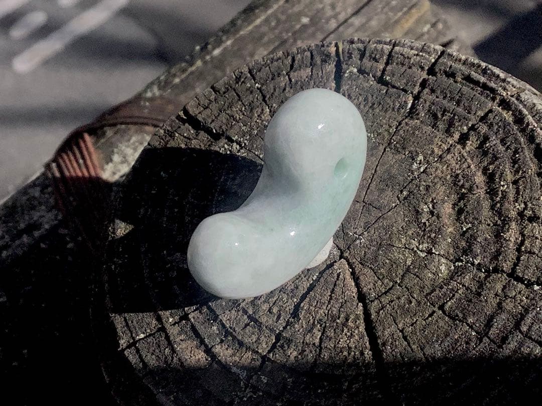 ✳激安‼️特別安価　糸魚川翡翠アイスジェイド*氷肌目　古代からのお守り　機械鑑定付