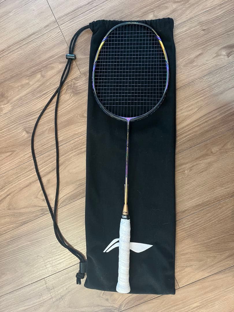 リーニン AERONAUT 9000I バドミントンラケット 専用ケース付き