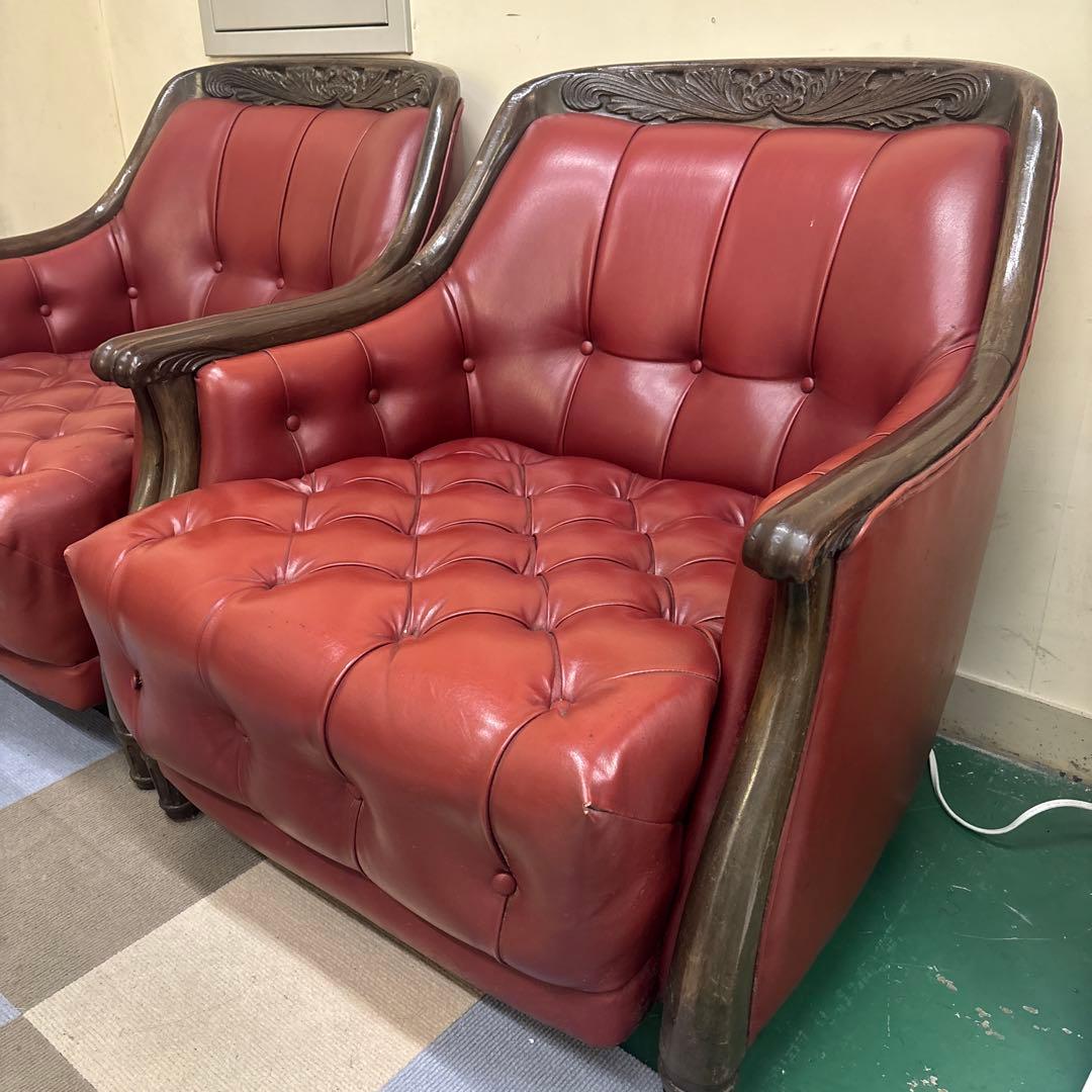 赤レザー　クラシックソファ　1脚①