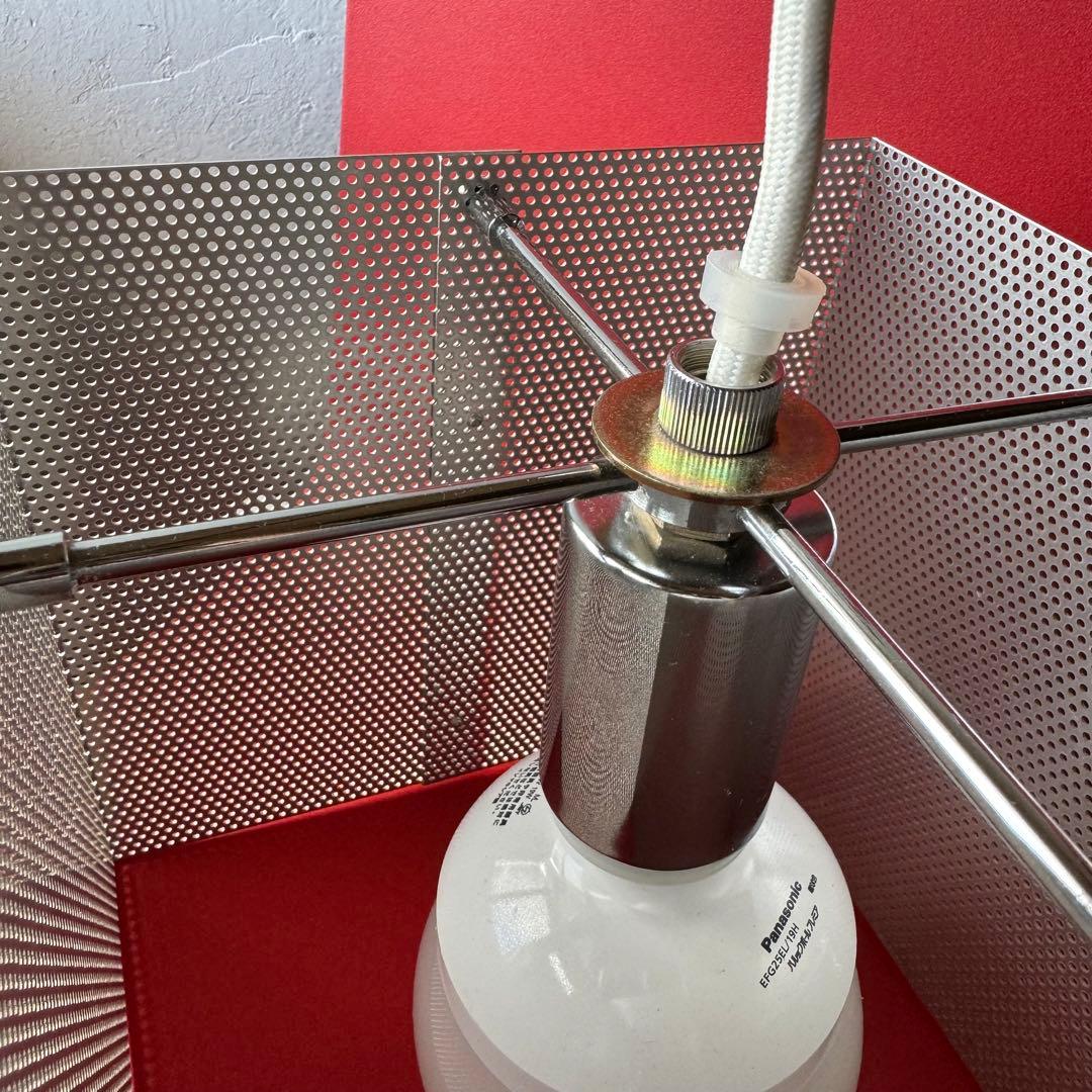 ポストモダン パンチング メタル キューブランプ