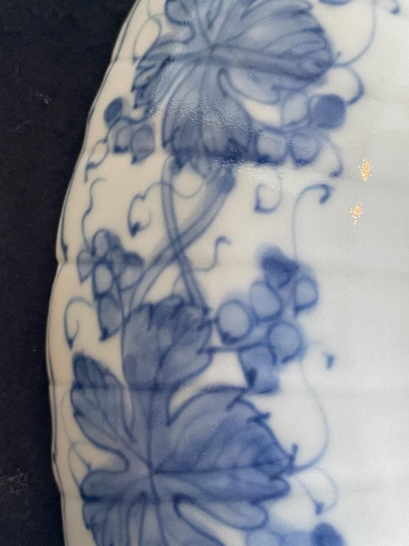 大明成化年製 古伊万里 大皿 染付 印判 双龍雲海 青花雲龍圖稜花盤 骨董 美品