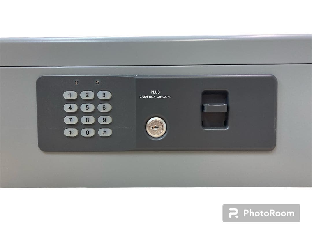 電子ロック手提金庫　CB-020HL PLUS製　金庫