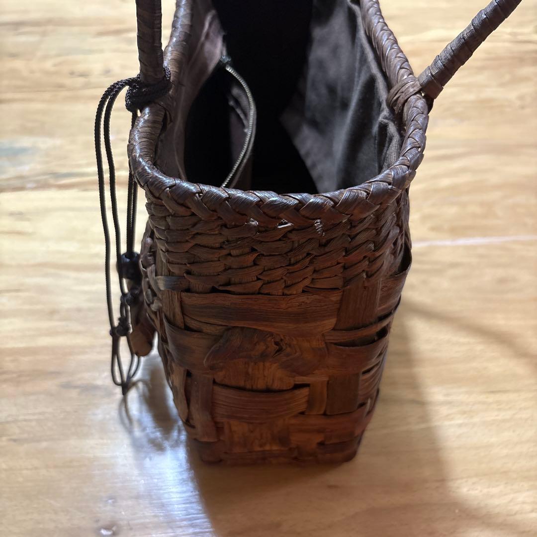 山葡萄のかごバッグ