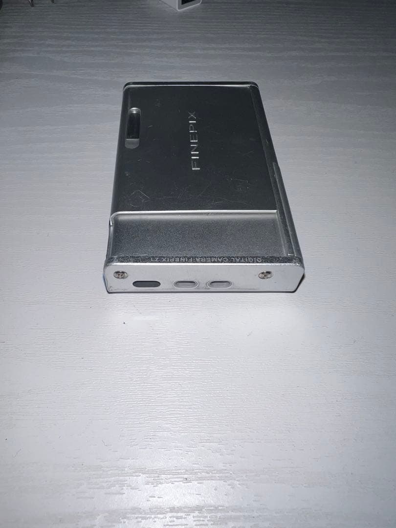 Fujifilm FinePix デジタルカメラ 動作確認済み　変換機　充電器付