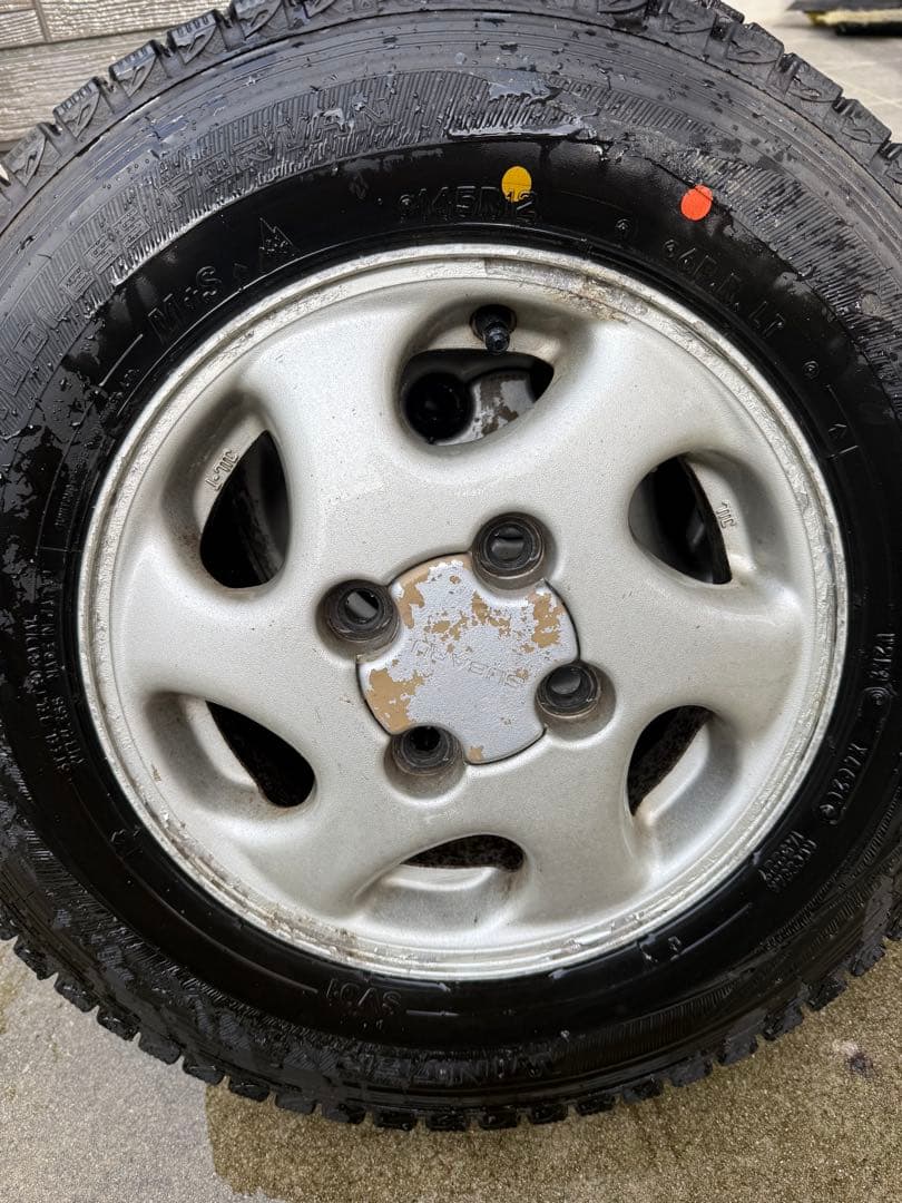 i*i様 サンバー純正タイヤホイール12インチ スノータイヤ　スタッドレス　4本