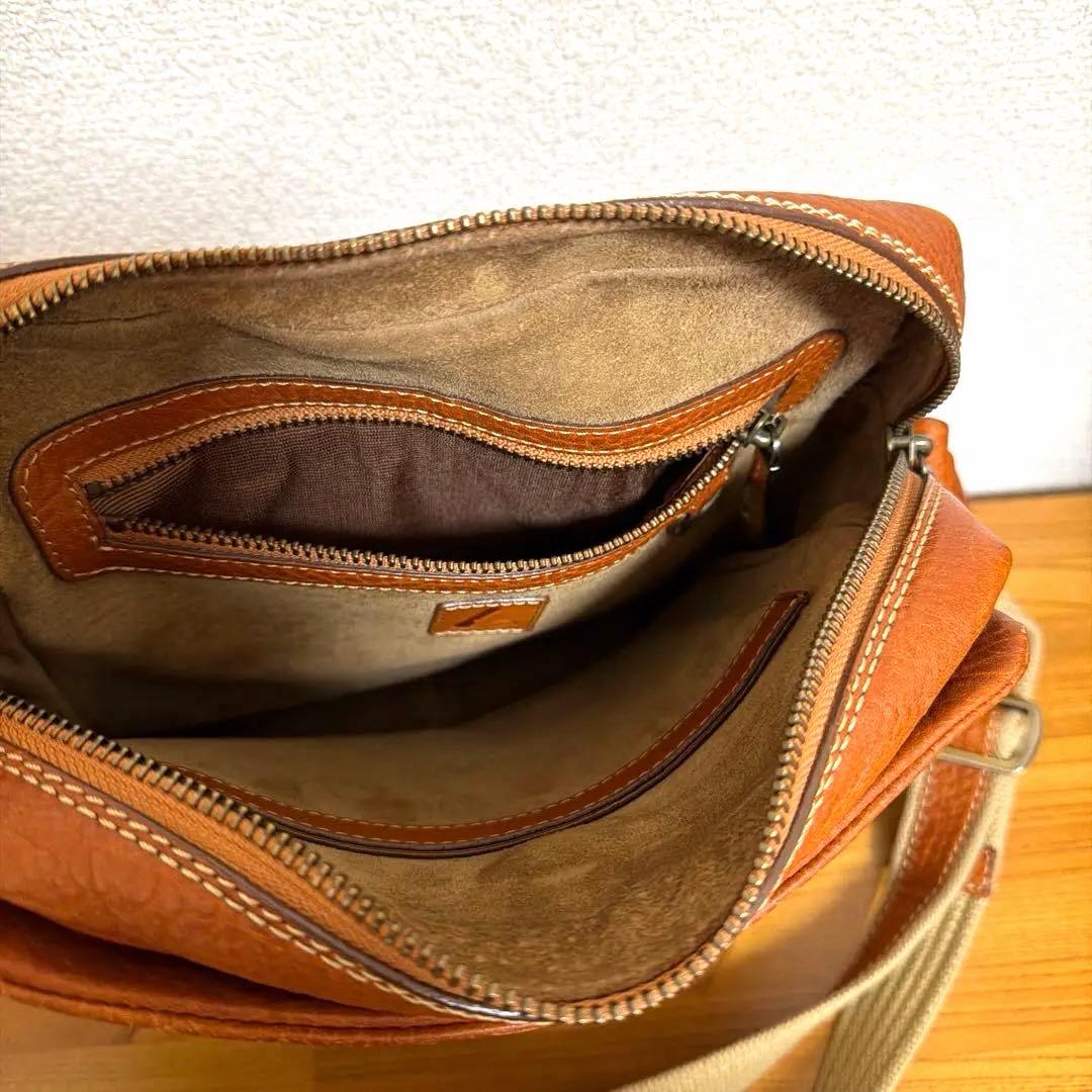 土屋鞄 ブラウンレザーショルダーバッグ