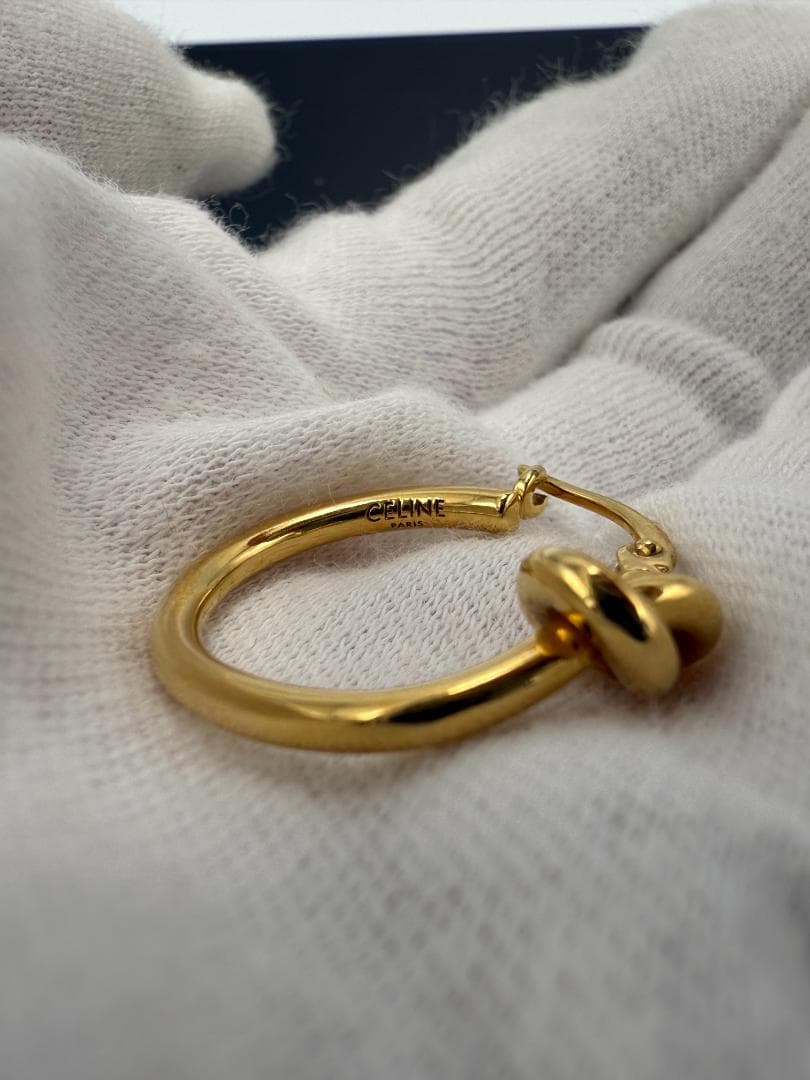 【片耳のみ】CELINE セリーヌ ノットフープ ピアス