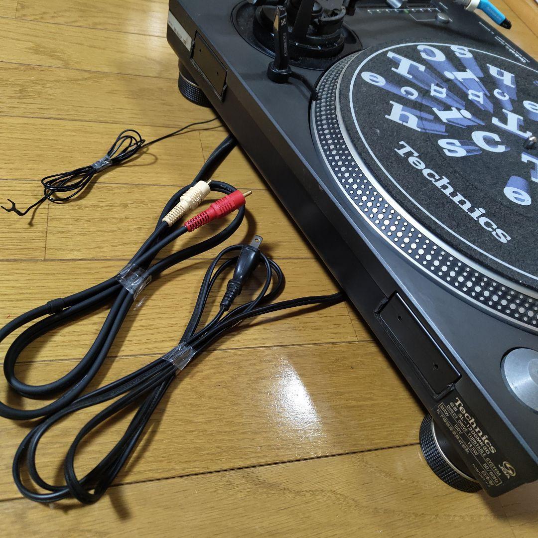 Technics SL-1200MK3D ターンテーブル　①
