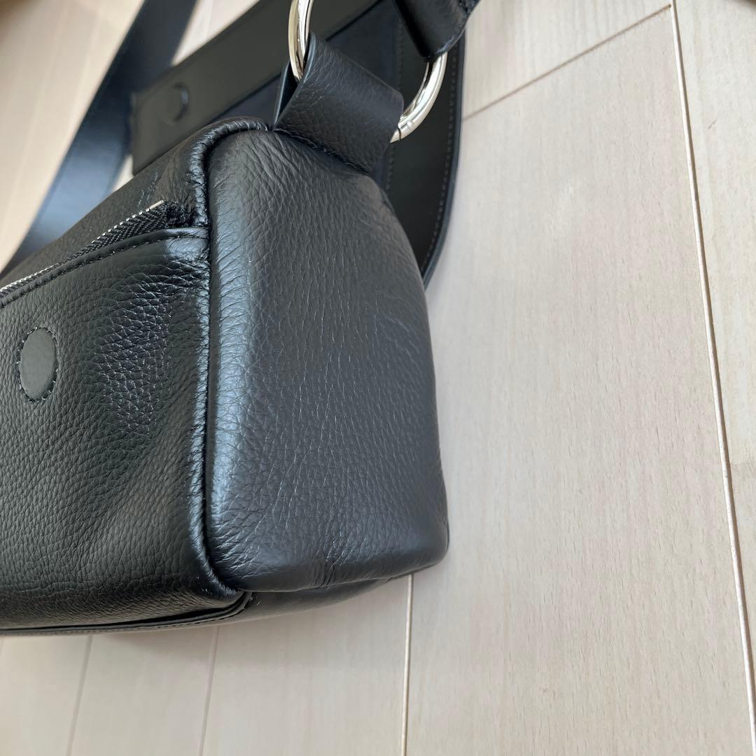 ☆ビアズリー　ミニレザーボディバッグ☆