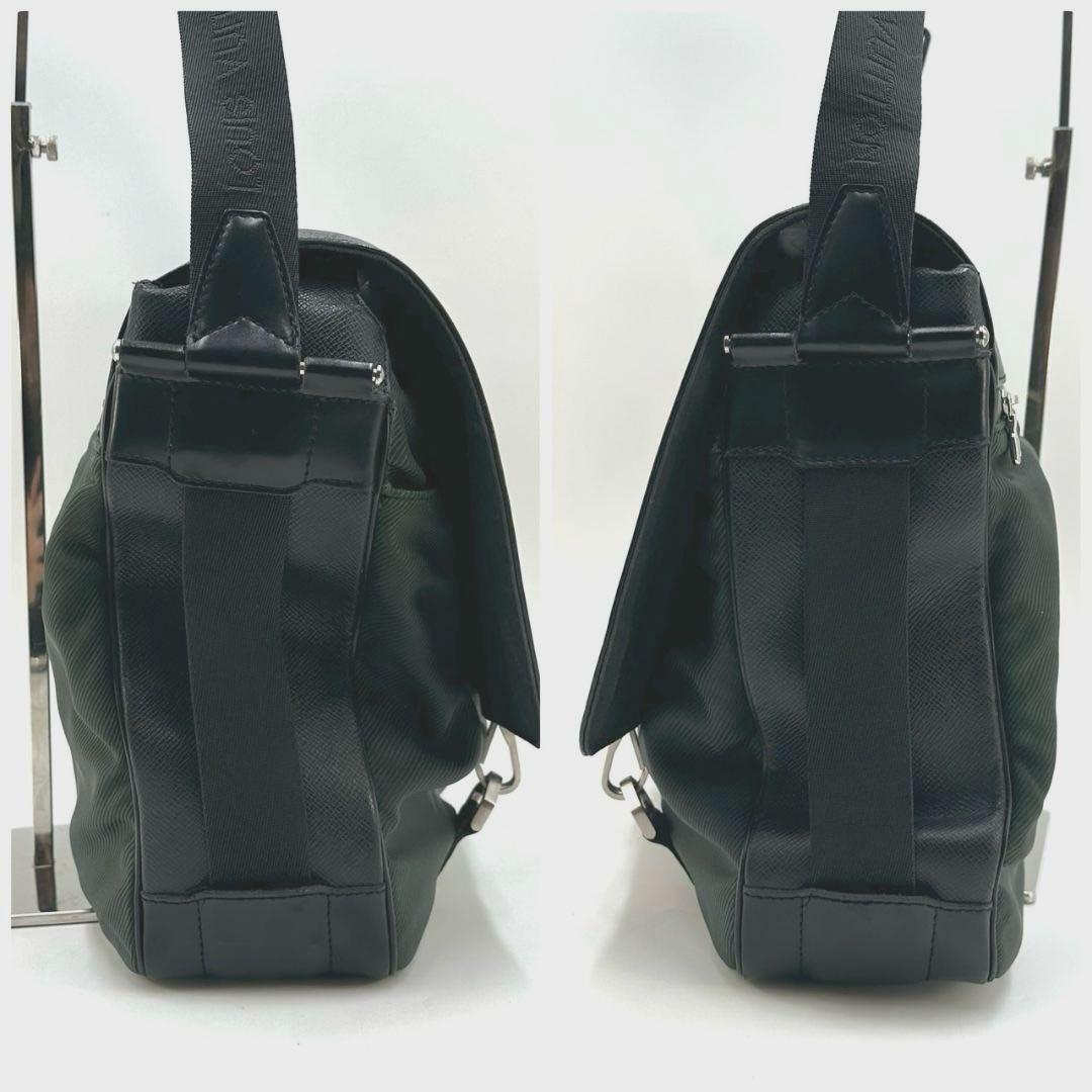 LOUIS VUITTON ルイヴィトン デルスー タイガ メッセンジャーバッグ