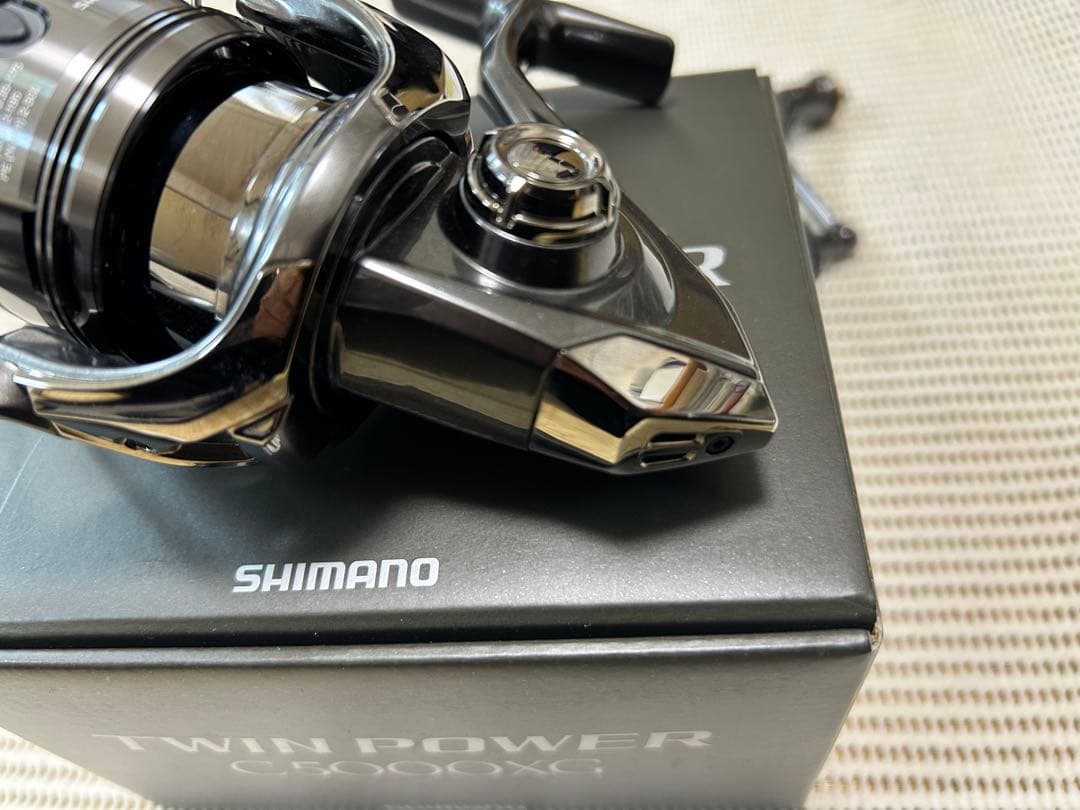 24 シマノ　ツインパワー　C5000XG
