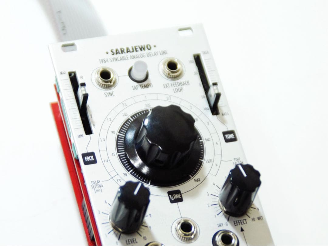 XAOC Device Sarajewo / モジュラーシンセ