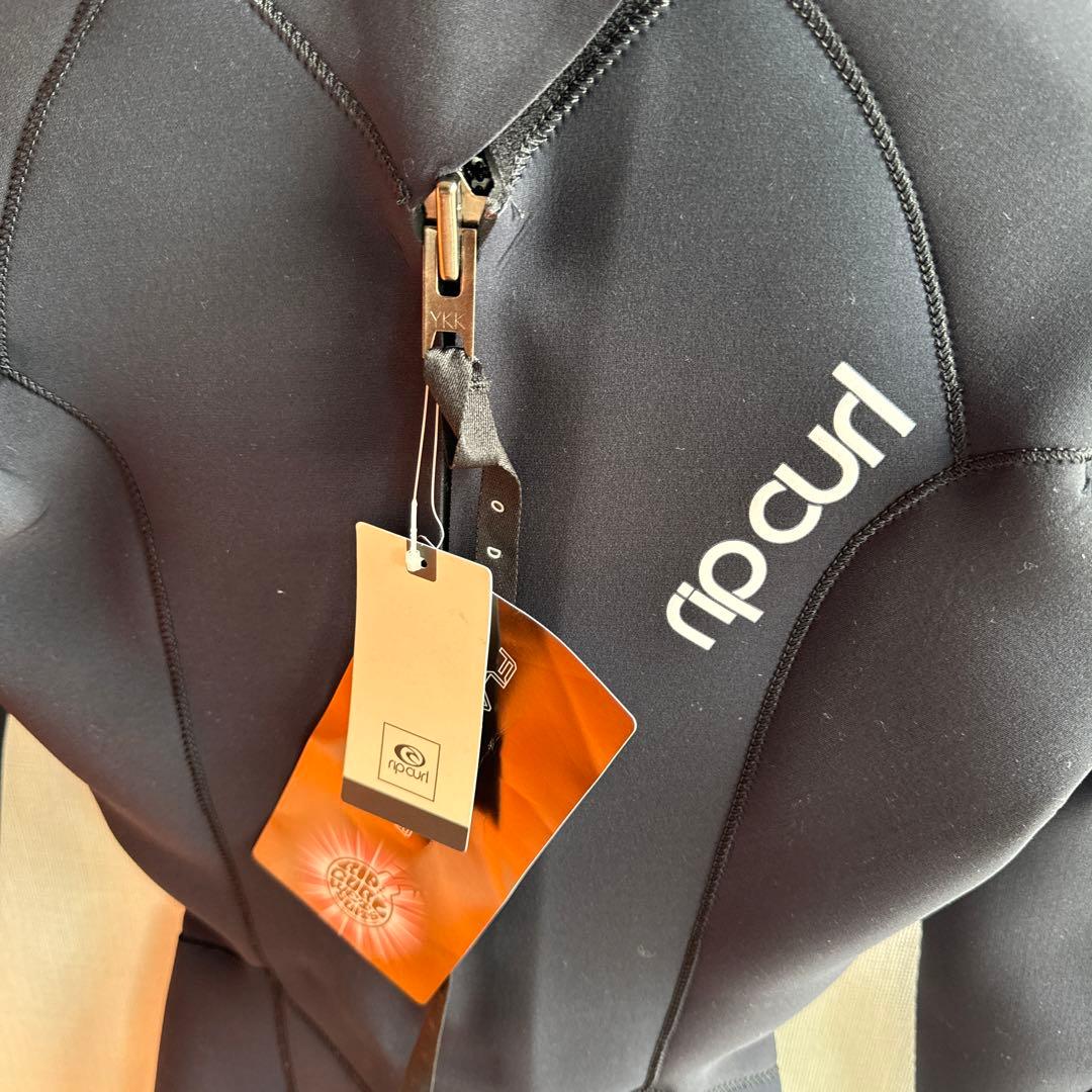 Rip Curl ロングスリーブスプリングウェットスーツ 黒